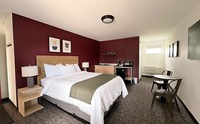 The Nomad Motel - International Falls, Mn - Near Canadian Border